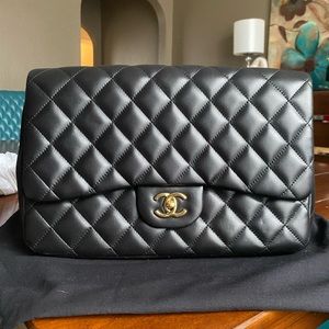 Chanel Jumbo Classic Flap